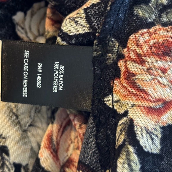 Peplum top - Picture 4 of 4